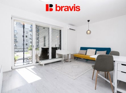 Pronájem bytu, 2+kk, 56 m²