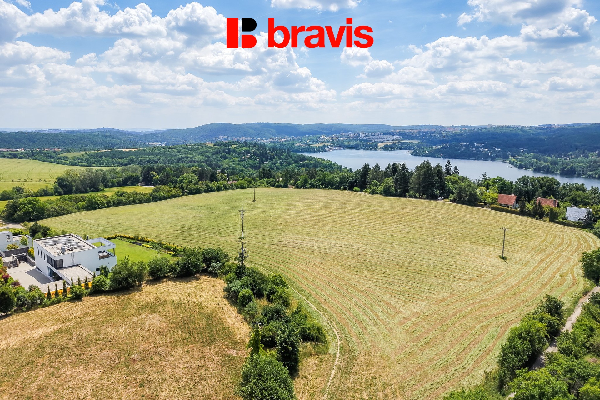 15_DJI_20260618124200_0182_D_FoceniBytu.cz