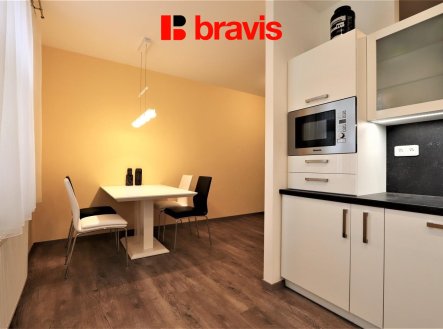 Pronájem bytu, 2+kk, 58 m²