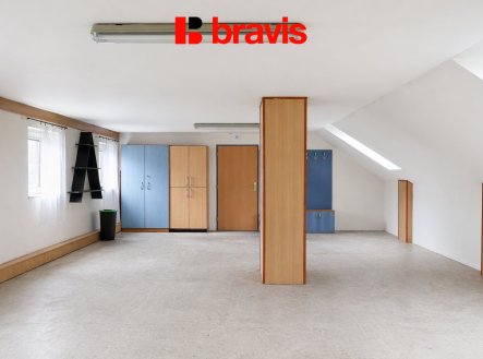 Pronájem obchodní prostory, 106 m²