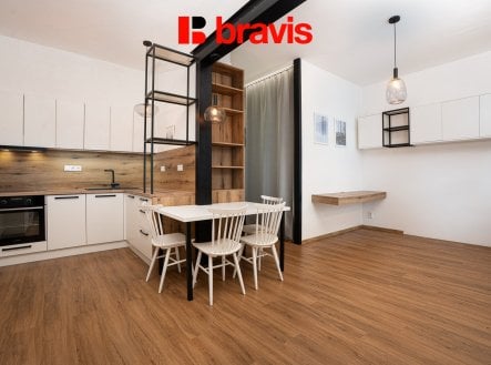 Pronájem bytu, 1+kk, 41 m²