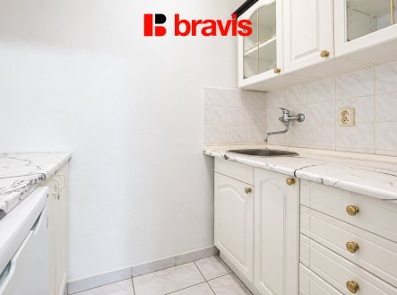 Pronájem kanceláře, 72 m²
