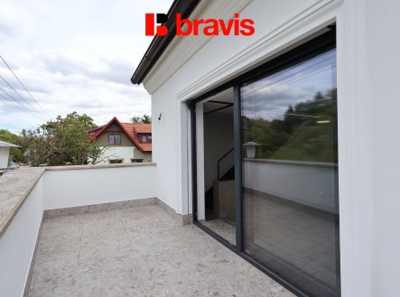 Pronájem bytu, 2+kk, 55 m²