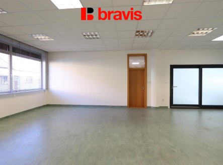 Pronájem obchodní prostory, 277 m²