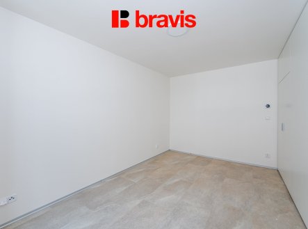 Pronájem bytu, 1+kk, 30 m²