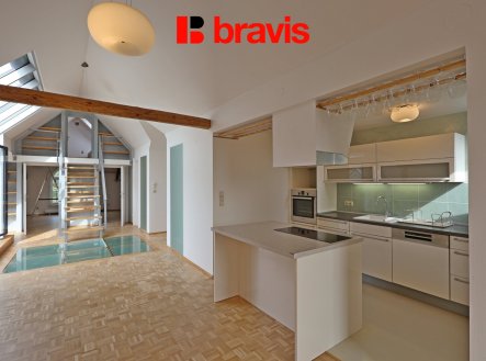 Pronájem bytu, 4+kk, 125 m²