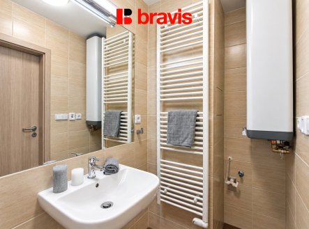 Pronájem bytu, 1+kk, 32 m²