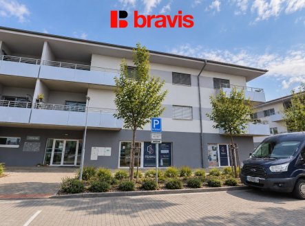 Pronájem obchodní prostory, 124 m²