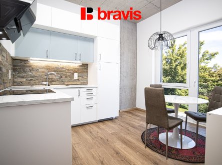 Pronájem bytu, 1+kk, 35 m²