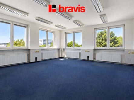 Pronájem kanceláře, 95 m²