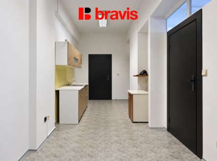 Pronájem kanceláře, 95 m²