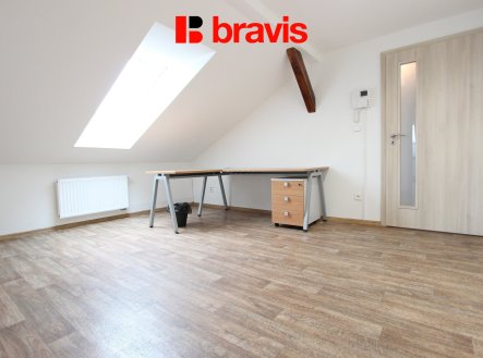 Pronájem kanceláře, 30 m²