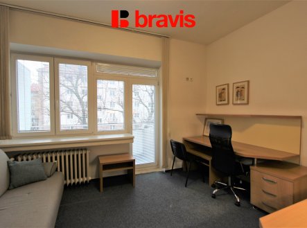 Pronájem bytu, 1+kk, 23 m²