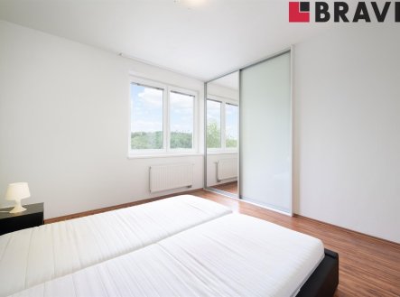 Pronájem bytu, 2+kk, 60 m²