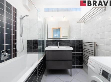 Pronájem bytu, 2+kk, 60 m²