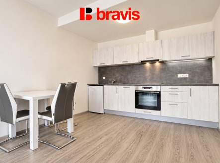 Pronájem bytu, 2+kk, 43 m²
