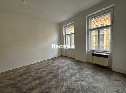 Pronájem bytu, 1+1, 45 m²