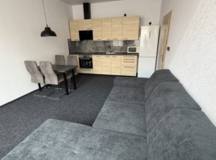 Pronájem bytu, 2+kk, 37 m²