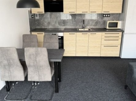 Pronájem bytu, 2+kk, 37 m²