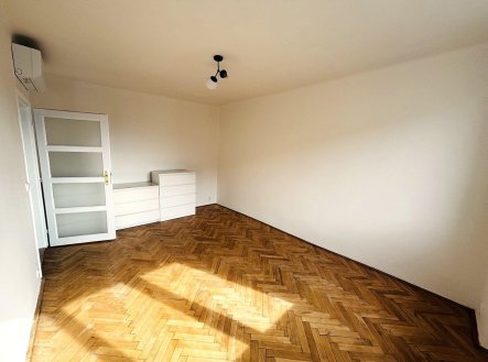 Pronájem bytu, 2+1, 63 m²