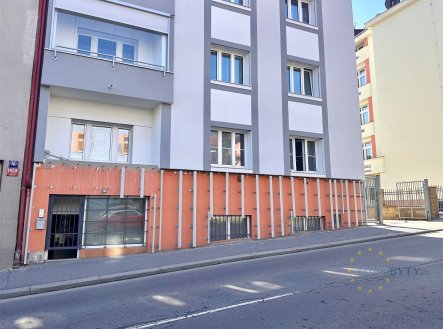 Prodej obchodní prostory, 74 m²