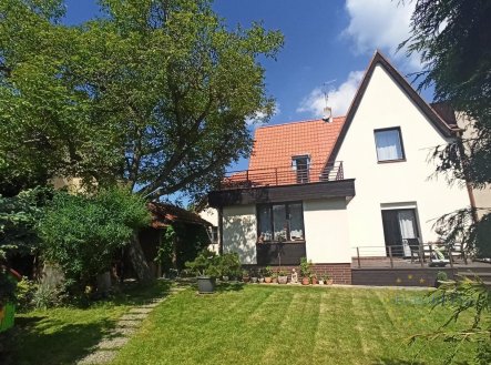 Pronájem bytu, 2+1, 70 m²