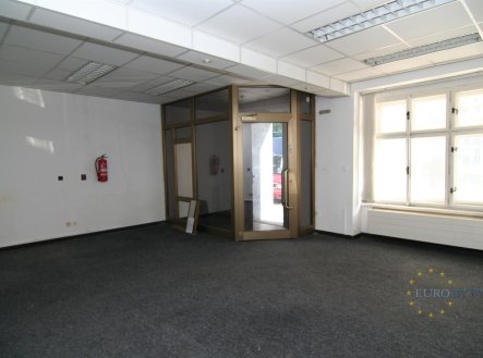 Pronájem obchodní prostory, 60 m²