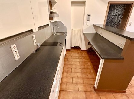 . | Prodej bytu, 3+kk, 74 m²