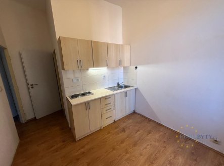 Pronájem bytu, 2+kk, 37 m²