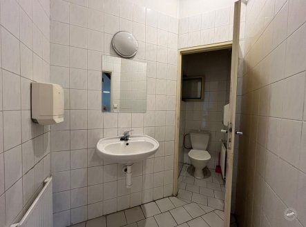 Pronájem kanceláře, 110 m²