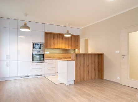 Pronájem bytu, 3+kk, 88 m²