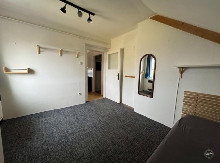 Pronájem bytu, 2+kk, 37 m²
