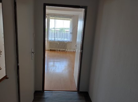 Pronájem bytu, 1+kk, 40 m²