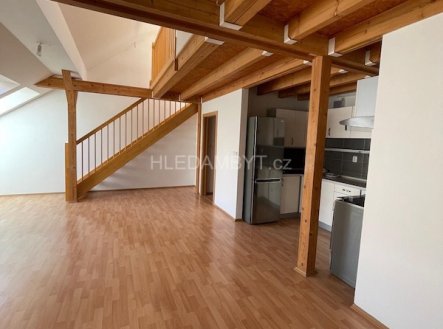 Pronájem bytu, 2+kk, 70 m²