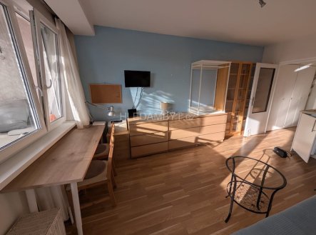 Pronájem bytu, garsoniéra, 27 m²
