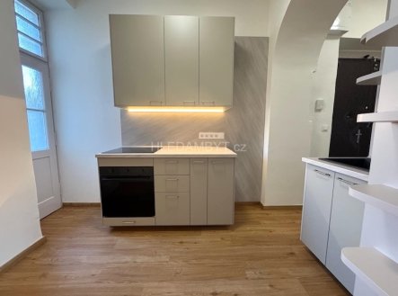 Pronájem bytu, 3+1, 75 m²