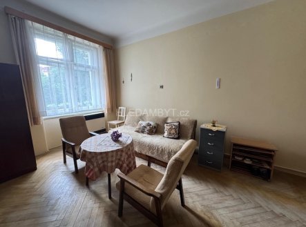 Pronájem bytu, 1+1, 49 m²