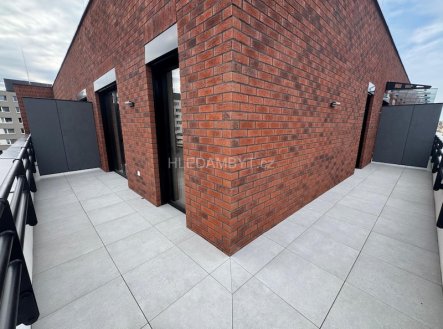 Pronájem bytu, 1+kk, 35 m²