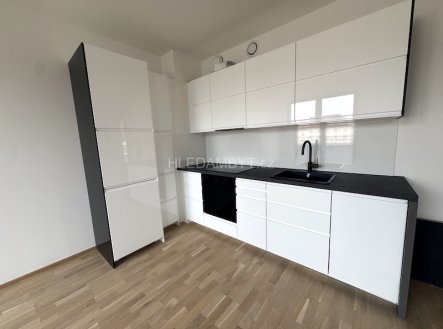 Pronájem bytu, 1+kk, 35 m²
