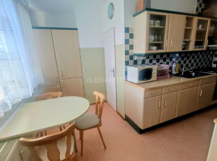 Pronájem bytu, 3+1, 70 m²