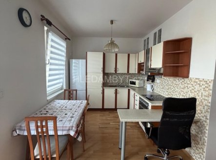 Pronájem bytu, 1+1, 43 m²