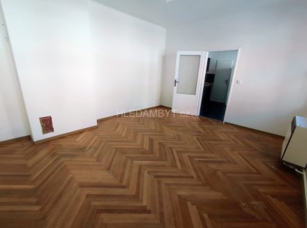 Pronájem bytu, 2+1, 54 m²