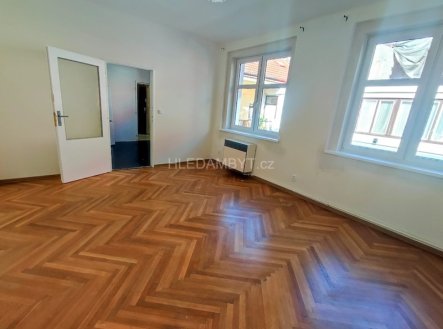 Pronájem bytu, 2+1, 54 m²
