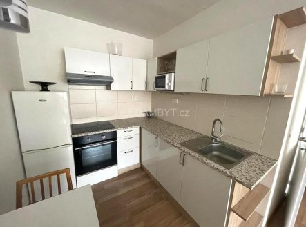 Pronájem bytu, 2+kk, 42 m² obrázek