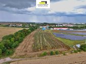 Prodej pozemku pro komerční výstavbu, 10 158 m²