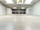 Pronájem skladu, 900 m²