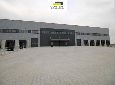 Pronájem skladu, 4 382 m²