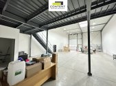 Pronájem - skladovací prostor, 270 m²