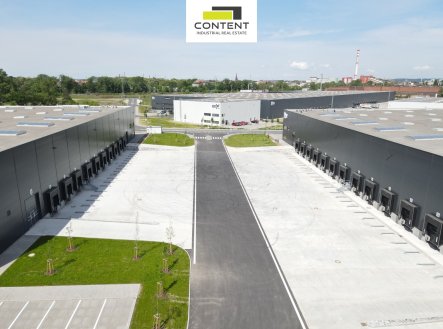 Pronájem skladu, 1 500 m²