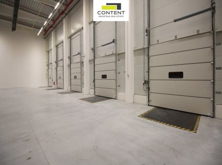 Pronájem skladu, 10 000 m²